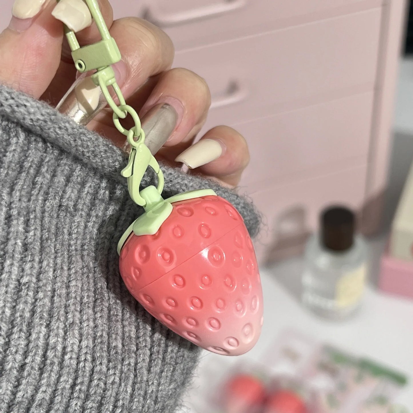 Natural Pink Lipstick Tint Color Changing Lip Balm Keychain Long Lasting Fruity Lips Care Makeup